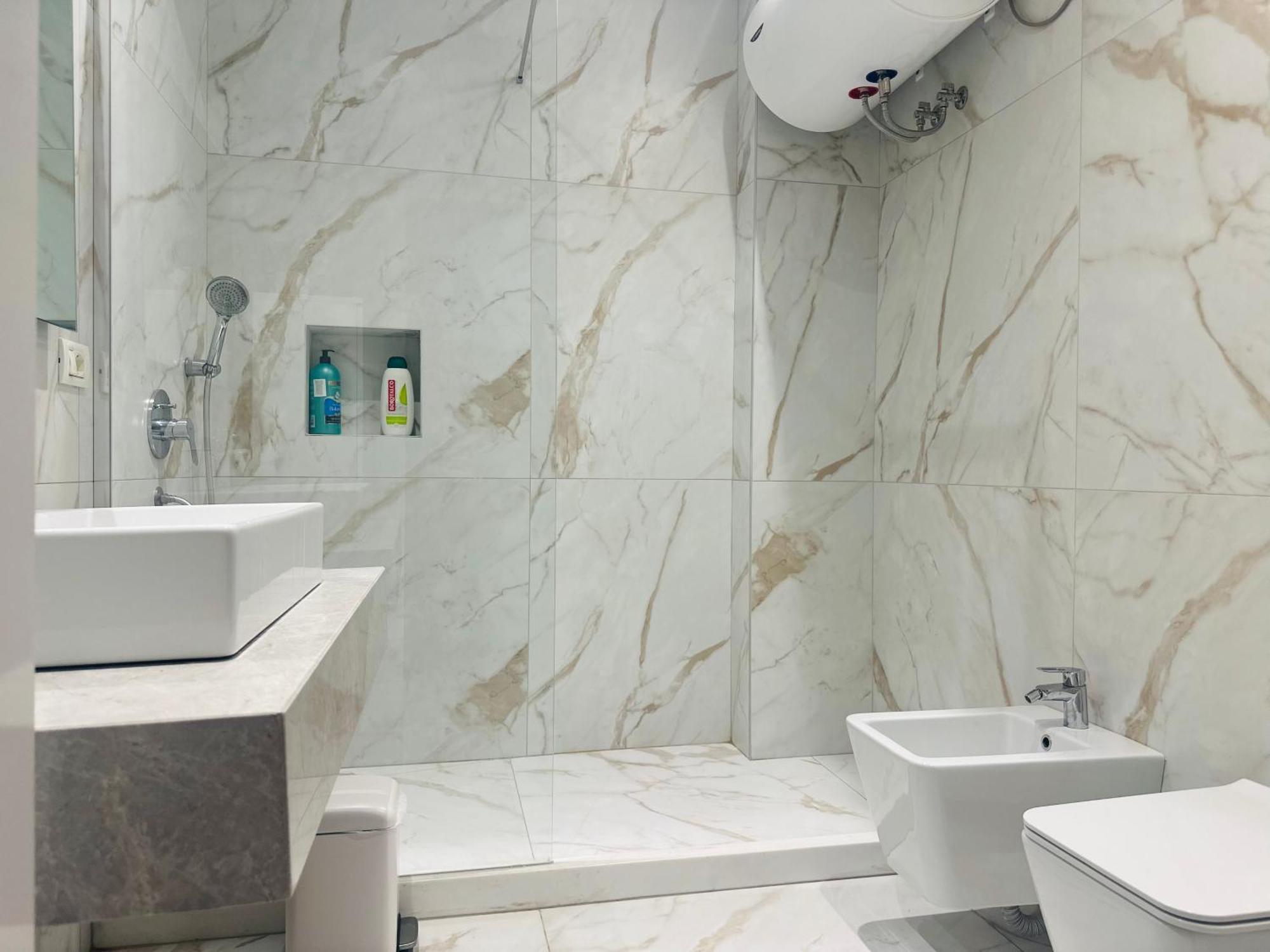 Amo Tower Tirana Center Apartman Kültér fotó