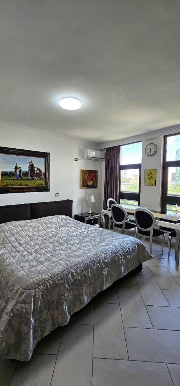 Amo Tower Tirana Center Apartman Kültér fotó